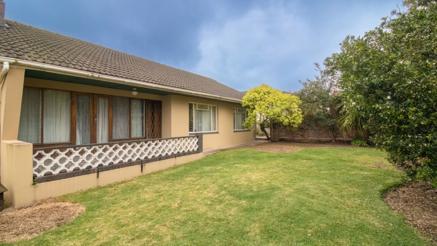 3 Bedroom Property for Sale in Cambridge Eastern Cape